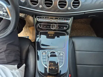 Mercedes-Benz E-Class 2019, 124851 км, за 23000000 KRW - фото 12
