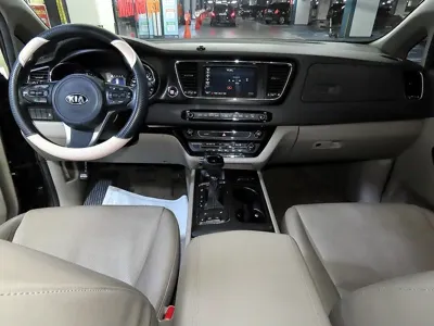 Kia Canival 2016, 163724 км, за 8000000 KRW - фото 10