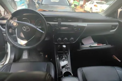 Toyota Corolla 2014, 130900 км, за 47629.69 CNY - фото 6