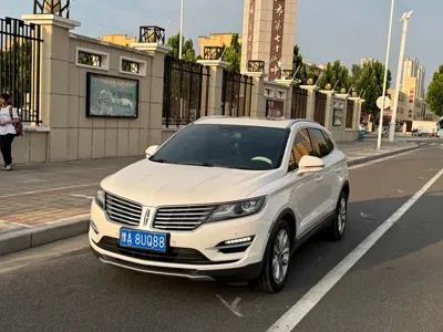 Lincoln MKC · 2016 год