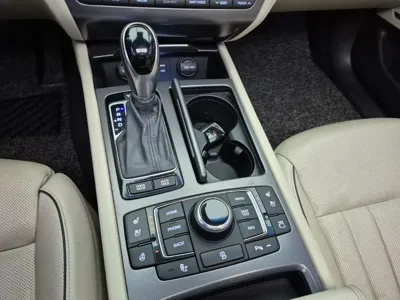 Hyundai Genesis 2015, 209359 км, за 9690000 KRW - фото 9