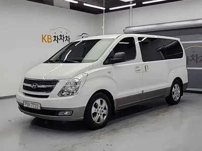 Hyundai Starex · 2012 год