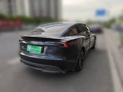 Tesla Model 3 2023, 60500 км, за 173531.76 CNY - фото 6