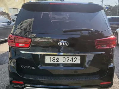 Kia Canival 2019, 164280 км, за 35500000 KRW