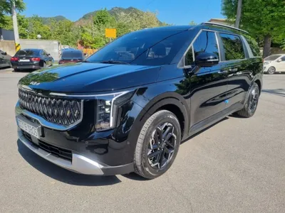 Kia Canival · 2024 год