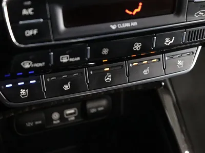 Kia Sorento 2018, 89245 км, за 17900000 KRW - фото 10