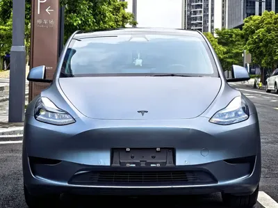 Tesla Model Y 2022, 70000 км, за 146800 CNY