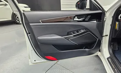 Kia K7 2018, 111654 км, за 13100000 KRW - фото 24