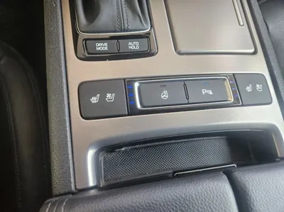 Hyundai Genesis 2016, 67814 км, за 10800000 KRW - фото 15