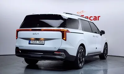 Kia Canival 2024, 28535 км, за 45900000 KRW