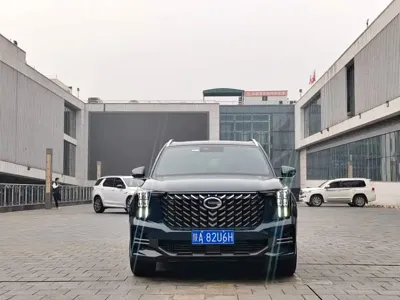 GAC Motor Trumpchi GS8 2022, 40000 км, за 97200 CNY