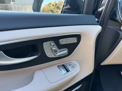 Mercedes-Benz V-Class 2025, 28 км, за 172500000 KRW - фото 16