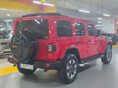 Jeep Wrangler 2023, 10340 км, за 49000000 KRW