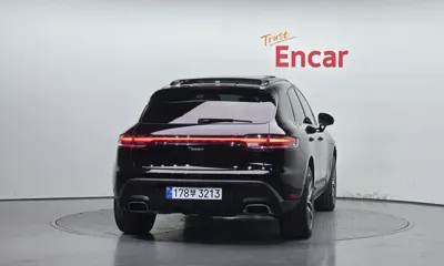 Porsche Macan 2024, 2674 км, за 78200000 KRW