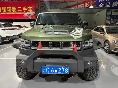 Beijing Off-Road BJ40 2021, 67000 км, за 87800 CNY - фото 2
