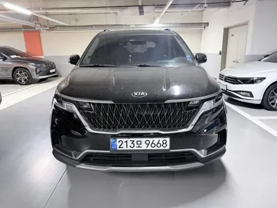 Kia Canival · 2021 год
