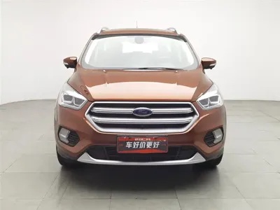 Ford Kuga 2016, 88500 км, за 23900 CNY