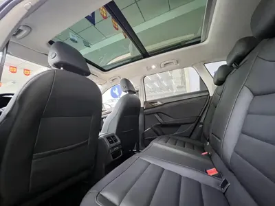 Volkswagen Tharu 2022, 70000 км, за 97800 CNY - фото 7