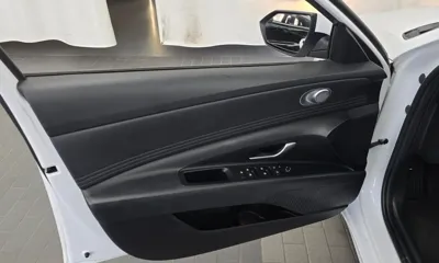 Hyundai Avante 2023, 118991 км, за 14100000 KRW - фото 24