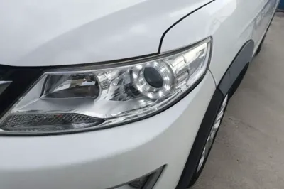 Dongfeng Aeolus AX3 2016, 56600 км, за 24549.08 CNY - фото 8