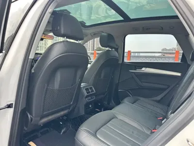 Audi Q5L 2021, 60000 км, за 146800 CNY - фото 6
