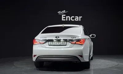 Hyundai Sonata 2012, 137055 км, за 5500000 KRW - фото 4