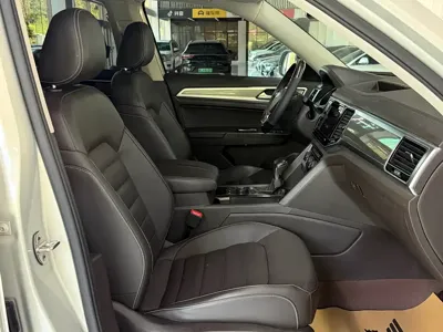 Volkswagen Teramont 2019, 111000 км, за 103000 CNY - фото 9