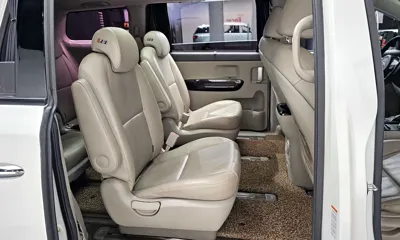 Kia Canival 2018, 185023 км, за 9600000 KRW - фото 11
