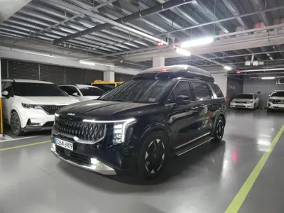 Kia Canival · 2025 год