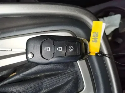 Ford Escort 2018, 103699 км, за 20800 CNY - фото 17