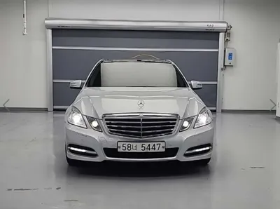 Mercedes-Benz E-Class · 2011 год