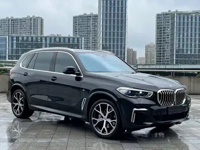 BMW X5 2023, 30000 км, за 415000 CNY