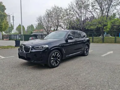 BMW iX3 · 2024 год