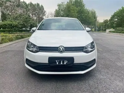 Volkswagen Polo 2017, 60000 км, за 38000 CNY