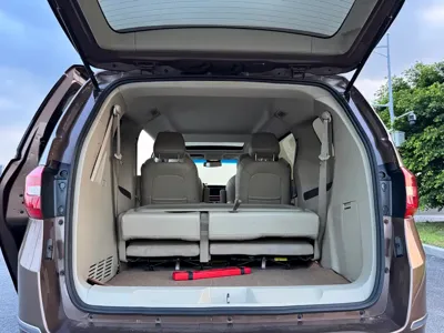 Buick GL8 2019, 100000 км, за 75000 CNY - фото 21