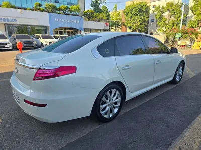 Renault-KoreaSamsung SM7 2017, 96408 км, за 6700000 KRW
