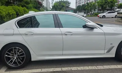 BMW 5-Series 2023, 15868 км, за 99990000 KRW - фото 2