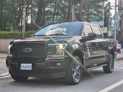 Ford F150 2018, 180000 км, за 35000000 KRW
