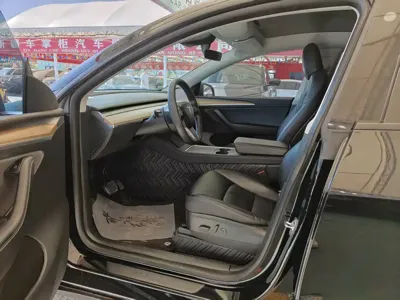 Tesla Model Y 2021, 132000 км, за 139800 CNY - фото 4