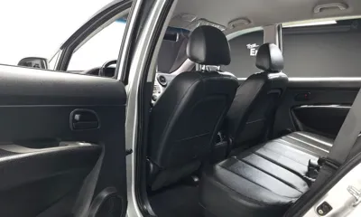 Kia Carens 2009, 145560 км, за 2950000 KRW - фото 11