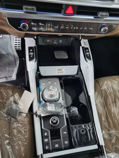 Kia Sorento 2026, 9 км, за 58350000 KRW - фото 10