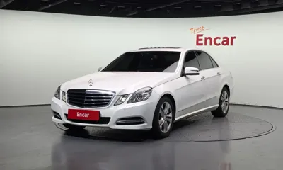 Mercedes-Benz E-Class · 2013 год