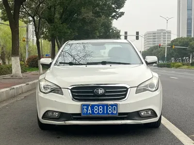 Bestune B50 2014, 34000 км, за 9800 CNY