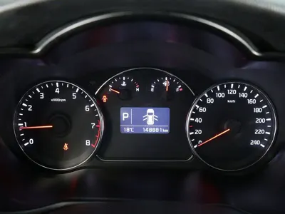 Kia Carens 2014, 148858 км, за 6700000 KRW - фото 6