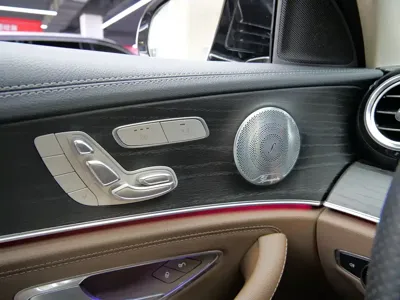 Mercedes-Benz E-Class 2020, 85000 км, за 179000 CNY - фото 16