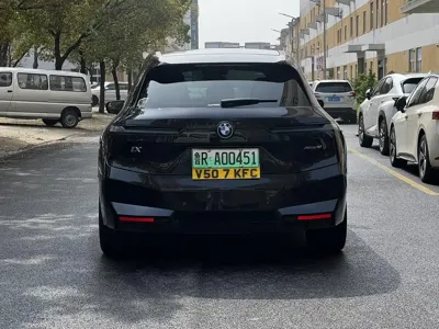 BMW iX 2023, 46000 км, за 228800 CNY - фото 9