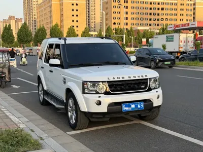 Land Rover Discovery 2013, 260000 км, за 142800 CNY