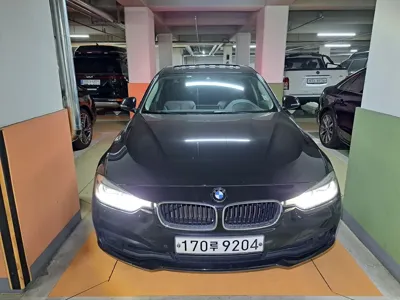 BMW 3-Series · 2016 год
