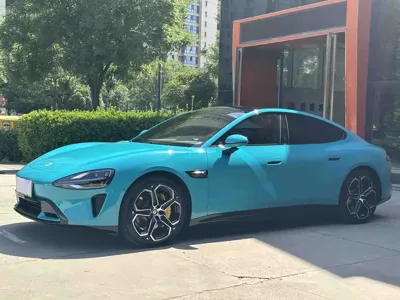 Xiaomi SU7 · 2025 год