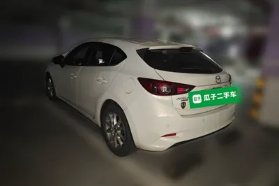 Mazda Mazda 3 Axela 2017, 65000 км, за 52806.63 CNY